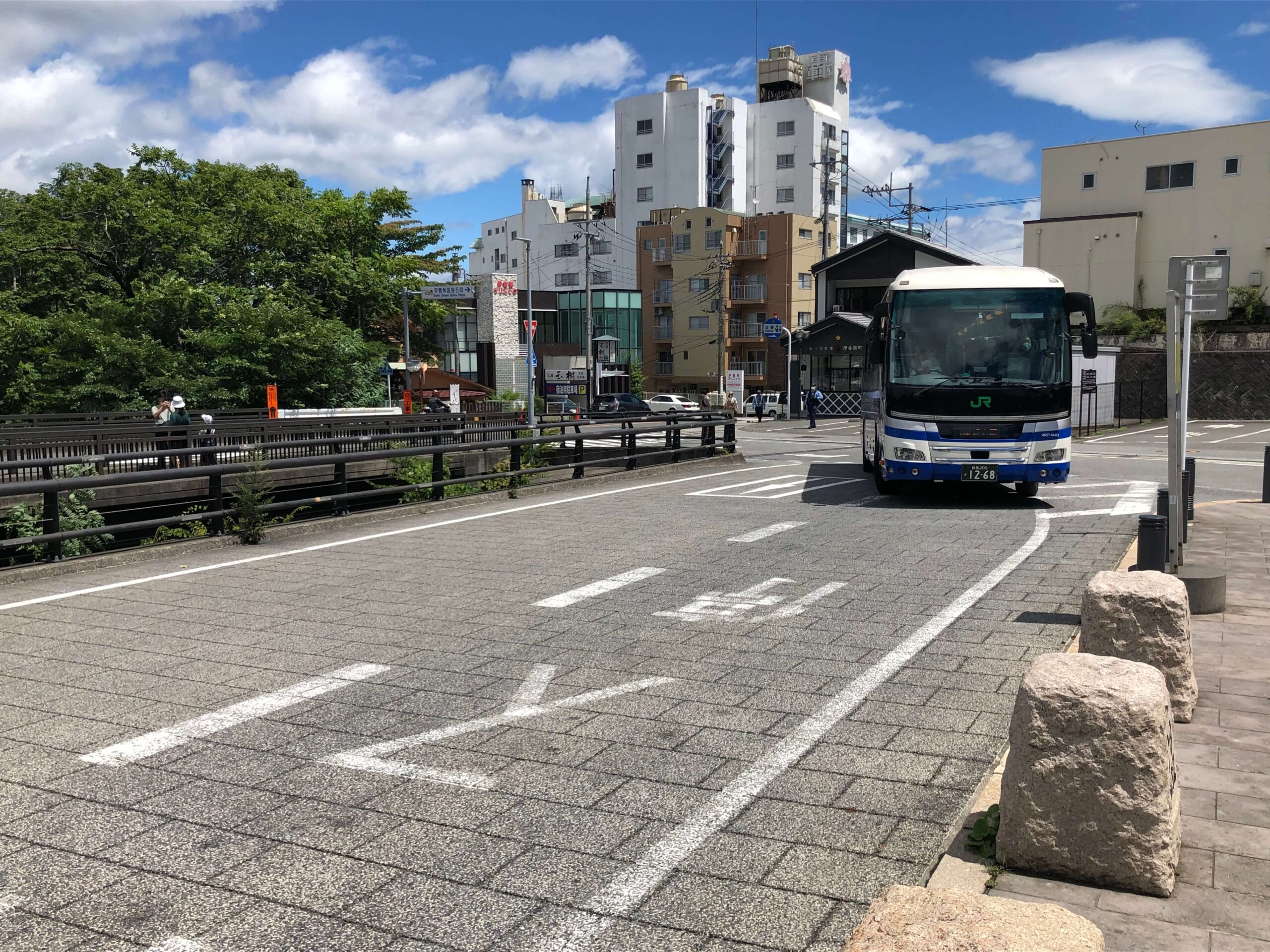高速バス 東京ゆめぐり号で伊香保温泉から新宿へ つなよしブログ 高速バス 東京ゆめぐり号で伊香保温泉から新宿へ つなよしブログ